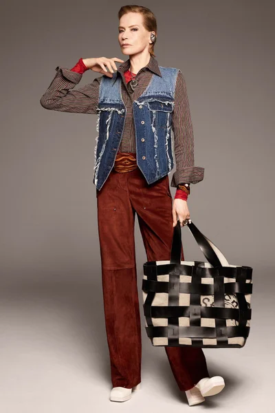 Look 7